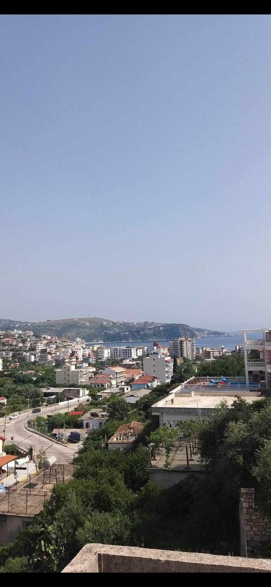 Sun George Bed & Breakfast Himare Bagian luar foto